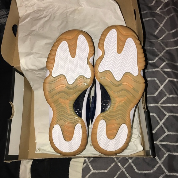 Jordan 11 Low size 8 / Jordan 7s YOTR - Picture 3 of 6